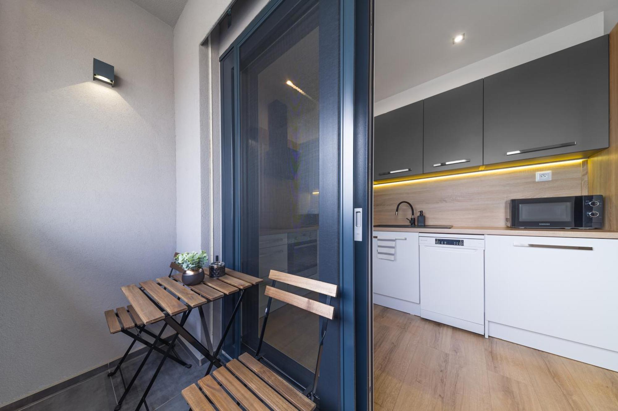 Tower Apartments Orchid & Amber Spisska Nova Ves Exterior photo